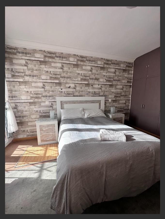 Vista A La Montana Briviesca Apartman Kültér fotó